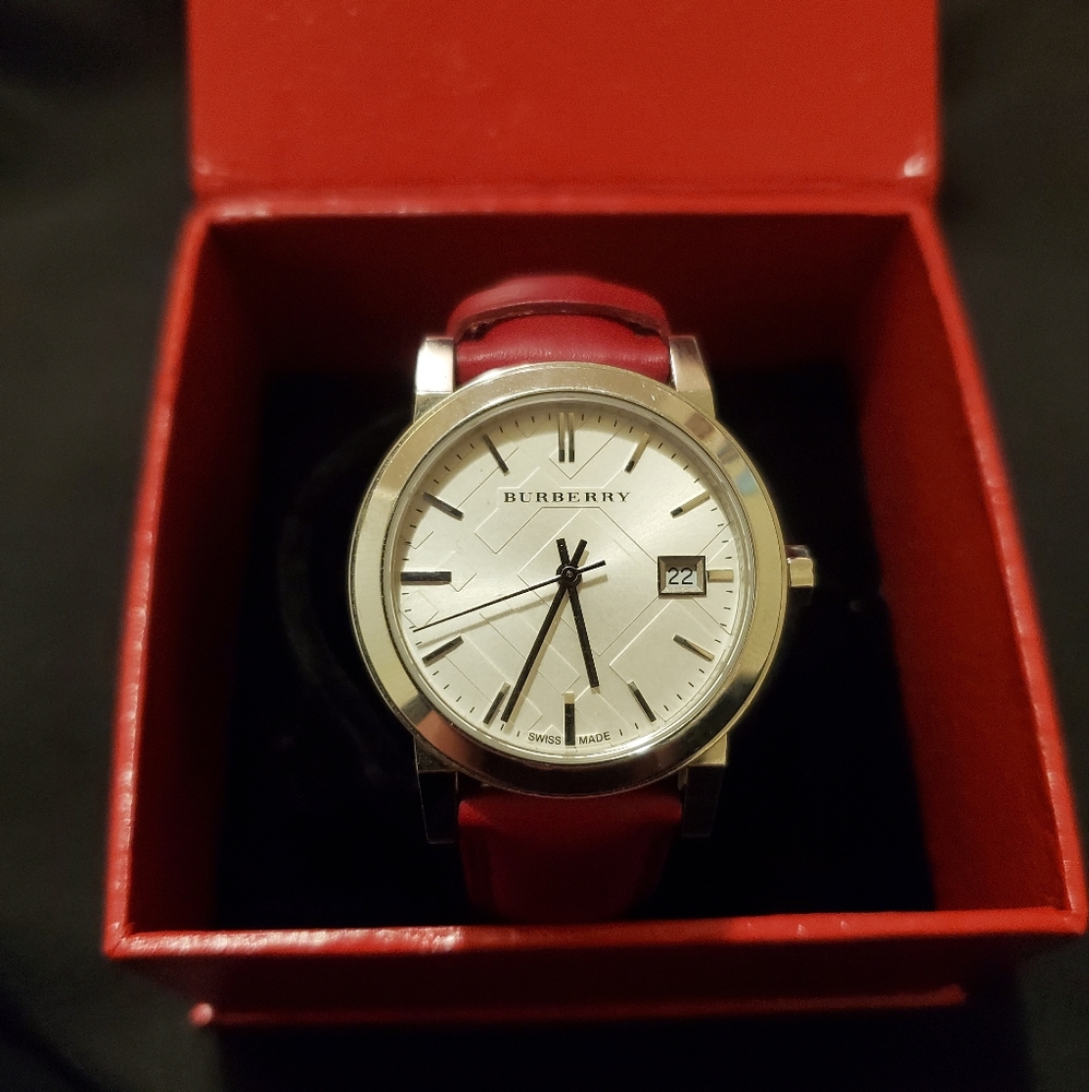 Burberry Check Stamped Red Leather Ladies Watch - Picture 3 of 8